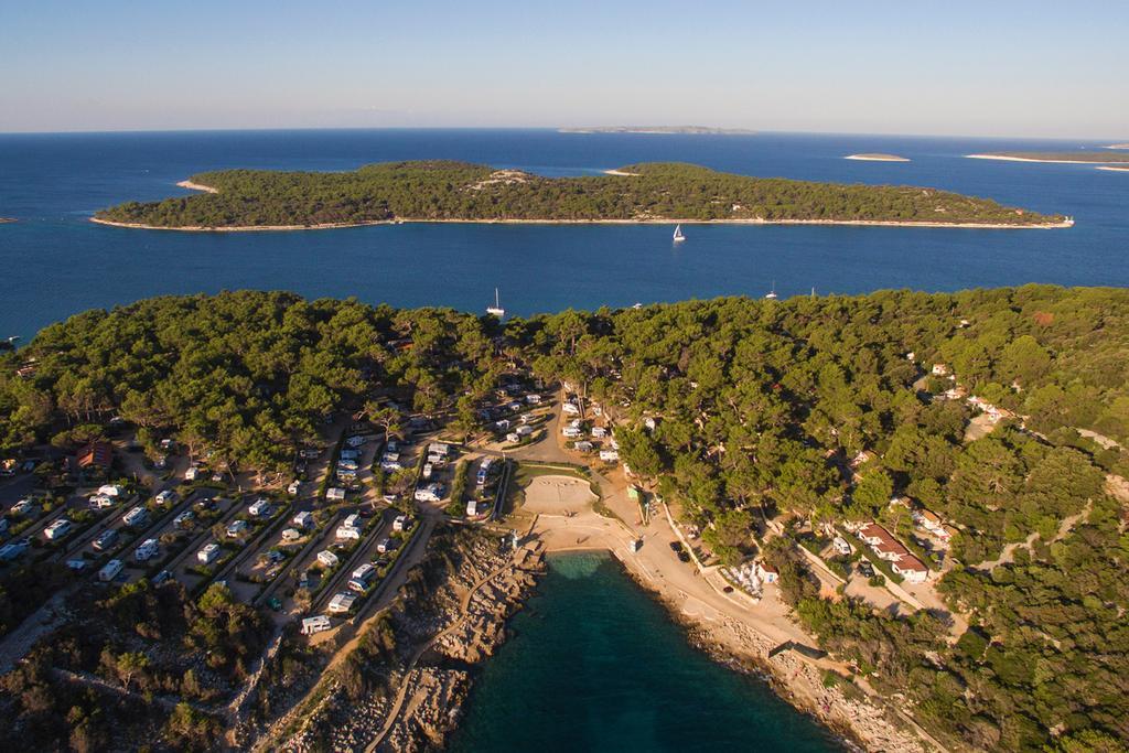 Camping Village Poljana Mali Losinj Ngoại thất bức ảnh