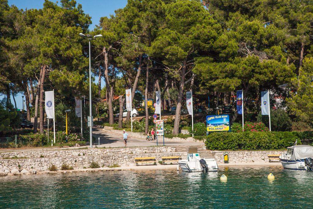 Camping Village Poljana Mali Losinj Ngoại thất bức ảnh